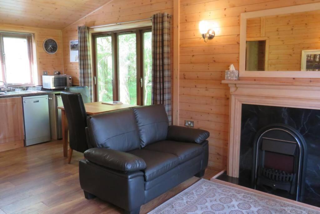 Cul Darach Lodge, Glen Roy Nature Reserve รอยบริดจ์ ภายนอก รูปภาพ